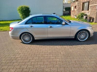 Mercedes C280