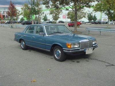 Gebraucht Mercedes S280 160 PS (117 kW) 1975 Blau Limousine
