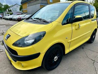 Gebraucht Peugeot 1007 Premium 109 PS (80 kW) 2005 Gelb Van / Kleinbus