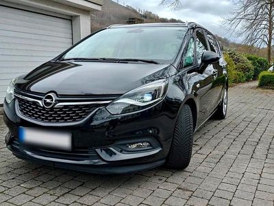Gebraucht Opel Zafira 120 PS (88 kW) 2018 Schwarz Van / Kleinbus