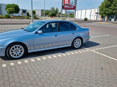 Gebraucht BMW 525 Performance 192 PS (141 kW) 2002 Blau Limousine