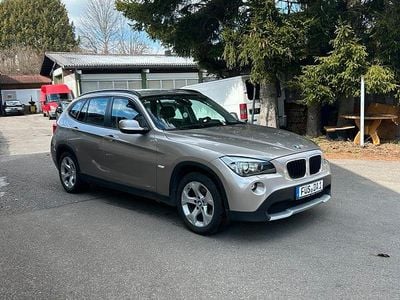 Gebraucht BMW X1 143 PS (105 kW) 2010 Grau SUV