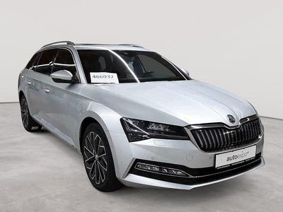 Gebraucht Skoda Superb LAURIN & KLEMENT 156 PS (114 kW) 2023 Brillantsilber metallic Kombi