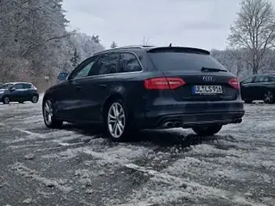 Gebraucht Audi S4 Comfort 333 PS (244 kW) 2014 Schwarz Kombi