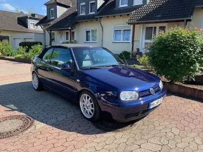 Gebraucht VW Golf Sportline 116 PS (85 kW) 2002 Blau Cabrio
