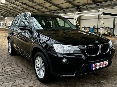 Schwarz Gebraucht 2011 BMW X3 Sport Line SUV | 11.200 € (Fairer Preis)
