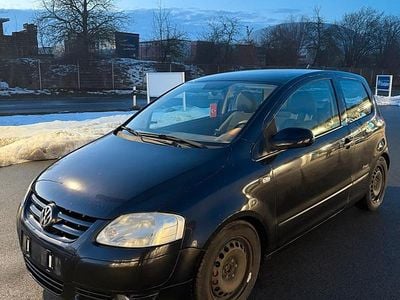 Gebraucht VW Polo 75 PS (55 kW) 2008 Schwarz Kleinwagen