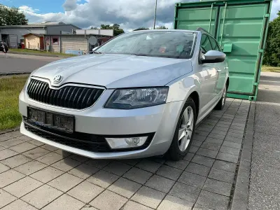 Gebraucht Skoda Octavia 140 PS (102 kW) 2014 Silber Kombi