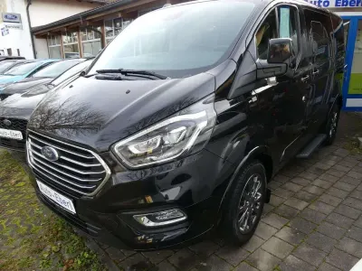 Gebraucht Ford Tourneo Custom Titanium X 185 PS (136 kW) 2021 Obsidian black Van