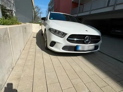 Gebraucht Mercedes A220 190 PS (139 kW) 2021 Weiß Limousine