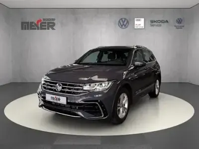 Używany VW Tiguan R-line 190 KM (139 kW) 2021 Szary SUV