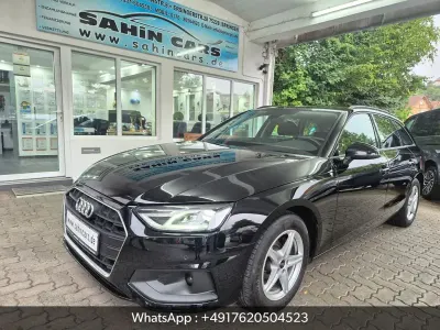 Gebraucht Audi A4 163 PS (119 kW) 2022 Schwarz Kombi