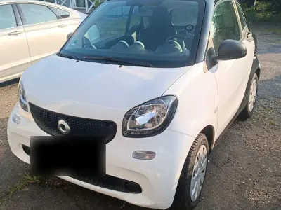 Gebraucht Smart ForTwo Coupé 61 PS (44 kW) 2017 Coupé