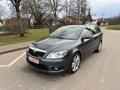 Gebraucht Skoda Octavia RS 200 PS (147 kW) 2011 Grau Kombi