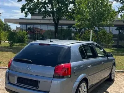 Gebraucht Opel Signum Elegance 122 PS (89 kW) 2005 Grau Kleinwagen