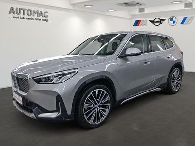 Gebraucht BMW iX1 xLine 230 kW (313 PS) 2023 Grau SUV