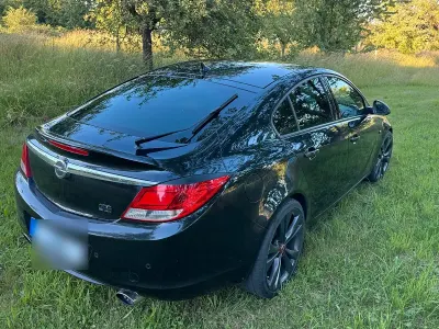 Gebraucht Opel Insignia OPC 260 PS (191 kW) 2010 Schwarz Limousine