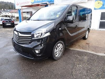Second-hand Opel Vivaro 145 CP (106 kW) 2017 Negru Monovolum