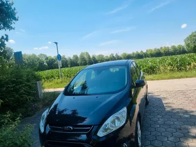 Gebraucht Ford C-MAX 92 PS (67 kW) 2014 Schwarz Van / Kleinbus