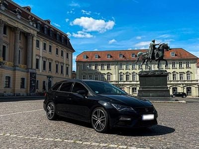Second-hand Seat Leon ST CUPRA 300 CP (220 kW) 2020 Negru Break