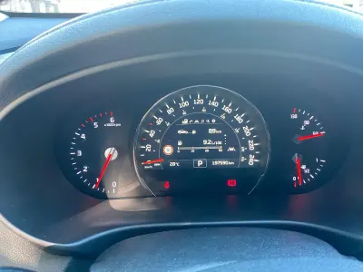 Gebraucht Kia Sorento 200 PS (147 kW) 2018 Silber SUV