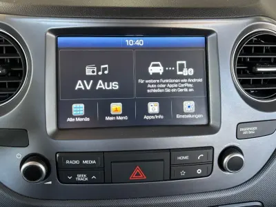 Gebraucht Hyundai i10 Trend 67 PS (49 kW) 2020 Blau Kleinwagen