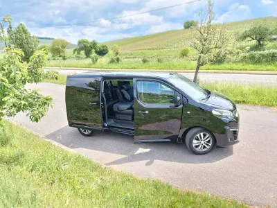 Gebraucht Peugeot Traveller Allure 177 PS (130 kW) 2022 Schwarz Van / Kleinbus