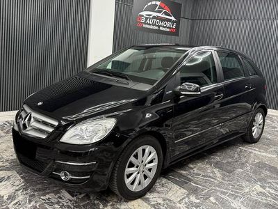 Second-hand Mercedes B160 95 CP (69 kW) 2011 Negru Monovolum