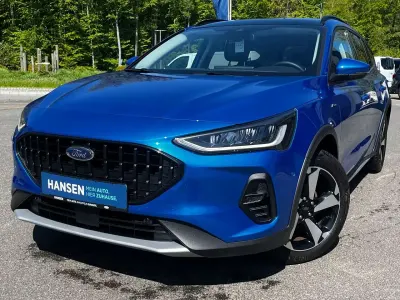 Gebraucht Ford Focus Active X 155 PS (114 kW) 2024 Blau Limousine
