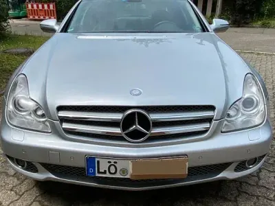 Gebraucht Mercedes CLS320 224 PS (164 kW) 2008 Grau Coupé