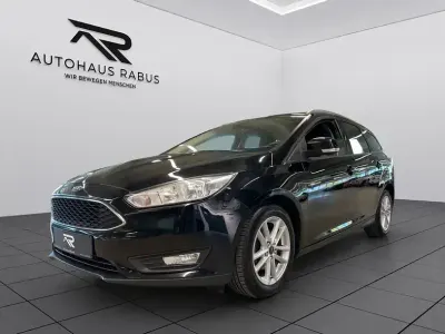 Gebraucht Ford Focus Business Edition 125 PS (91 kW) 2018 Iridiumschwarz metallic (metallic) Kombi