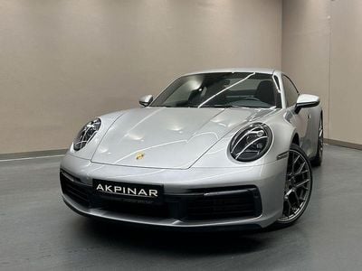 Porsche 911 Carrera