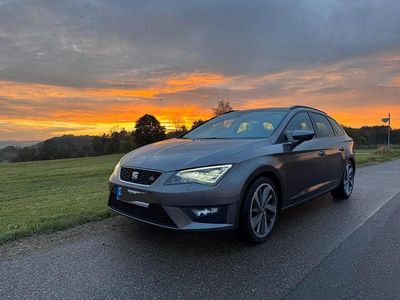 Second-hand Seat Leon ST FR 184 CP (135 kW) 2016 Gri Break