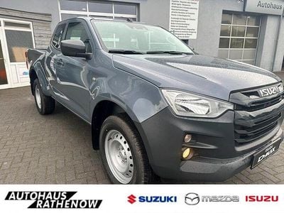 Grau Gebraucht 2023 Isuzu D-Max Abholung | 43.786 € (Teuer)