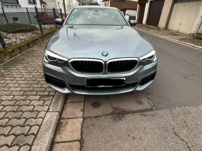 Używany BMW 530 Sport Line 252 KM (185 kW) 2017 Szary Sedan/Limuzyna