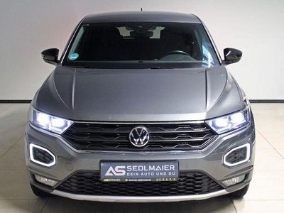 Second-hand VW T-Roc United 150 CP (110 kW) 2021 Gri SUV