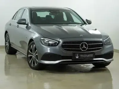 Gebraucht Mercedes E300 Avantgarde 211 PS (155 kW) 2020 Selenitgrau  lack (metallic) Limousine