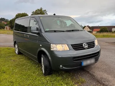 Gebraucht VW Multivan Comfortline 131 PS (96 kW) 2004 Grau Van / Kleinbus