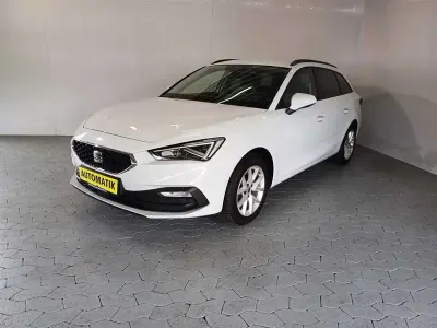 Używany Seat Leon Style 150 KM (110 kW) 2022 Biały Kombi