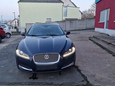 Gebraucht Jaguar XF 200 PS (147 kW) 2013 Blau Kombi