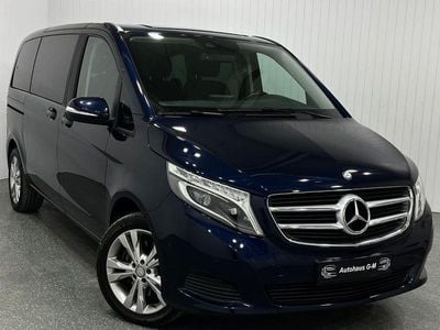 Mercedes V220
