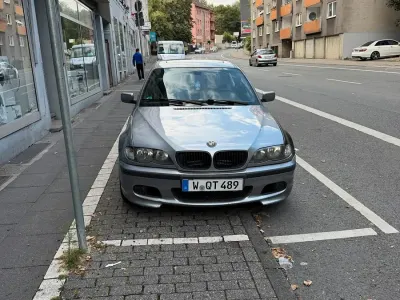 Gebraucht BMW 320 150 PS (110 kW) 2003 Andere farben Limousine