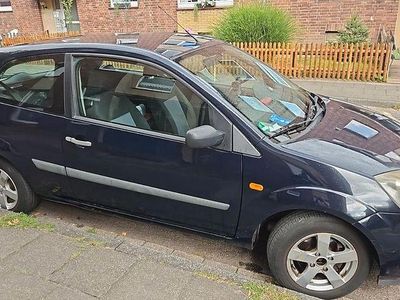 Blau Gebraucht 2007 Ford Fiesta Ambiente Kleinwagen | 1.399 € (Fairer Preis)