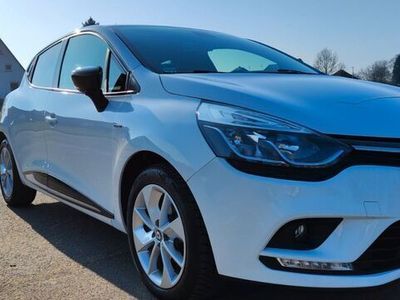 gebraucht Renault Clio IV 1.2 16V 75 Limited Weiß Klima Navi