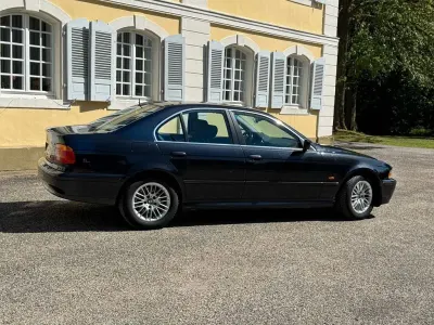 Gebraucht BMW 525 192 PS (141 kW) 2001 Schwarz Limousine