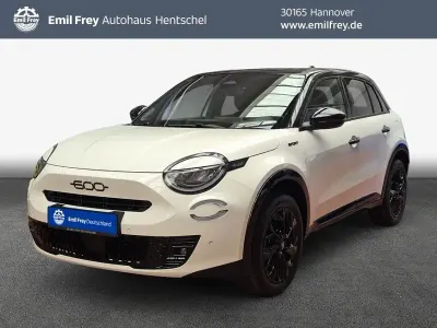 Neu Fiat 600 Sport 136 PS (100 kW) 2026 Weiß SUV