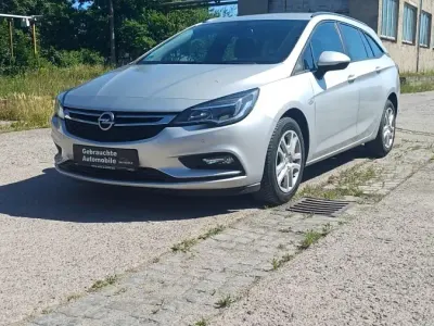 Gebraucht Opel Astra 110 PS (80 kW) 2018 Grau Kombi