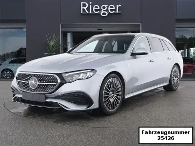 Gebraucht Mercedes E300 AMG 313 PS (230 kW) 2025 Silber Limousine