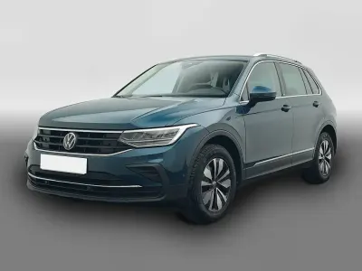 Usata VW Tiguan IQ Drive 150 CV (110 kW) 2024 Blu SUV