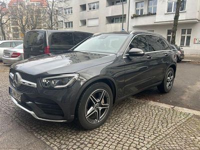 Grau Gebraucht 2021 Mercedes GLC220 SUV | 33.999 € (Fairer Preis)